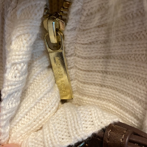 MICHAEL Michael Kors Faux-Fur Buckle/Zip Up Poncho - Picture 14 of 14